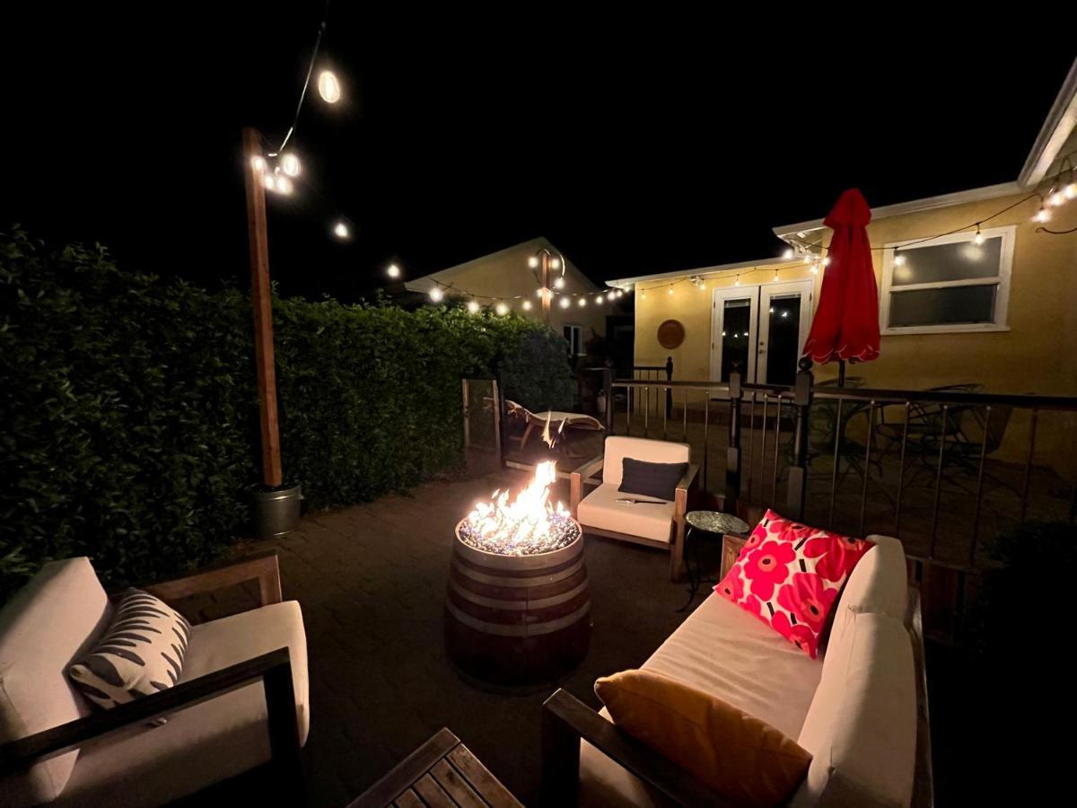 Spacious Renovated Petaluma Home- Pool Table, Fire Pit, Parking Exteriör bild