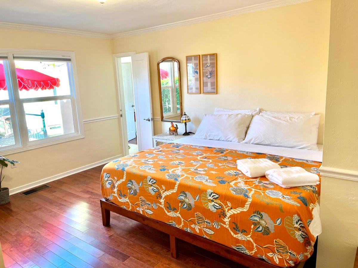 Spacious Renovated Petaluma Home- Pool Table, Fire Pit, Parking Exteriör bild